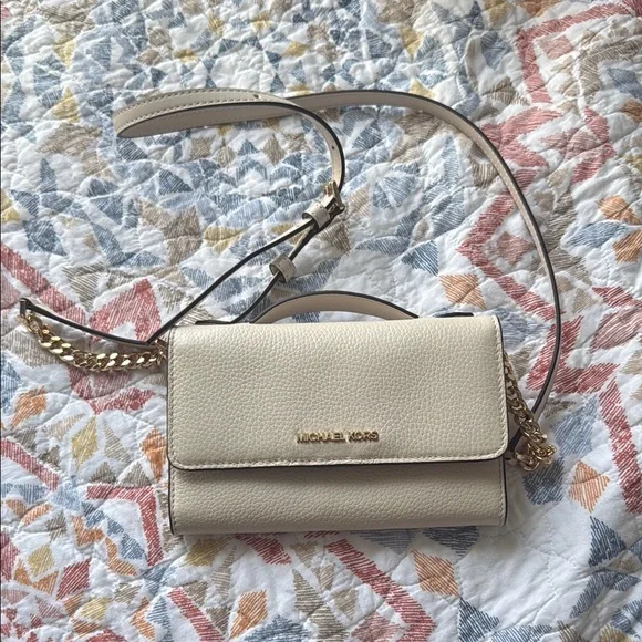Michael Kors Cream Crossbody Bag - Picture 2 of 6